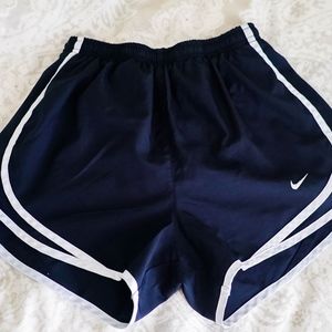 Nike Women's Dry Tempo Shorts DRI-FIT - XS